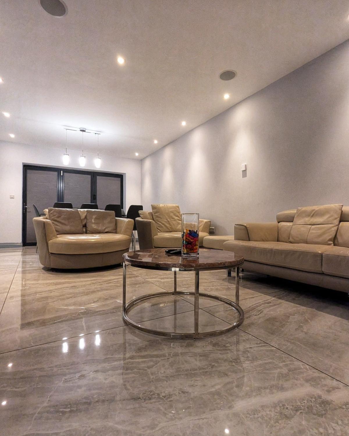 Beautiful 5 Bedroom Home Sleeps 12 People In Manchester Exterior photo